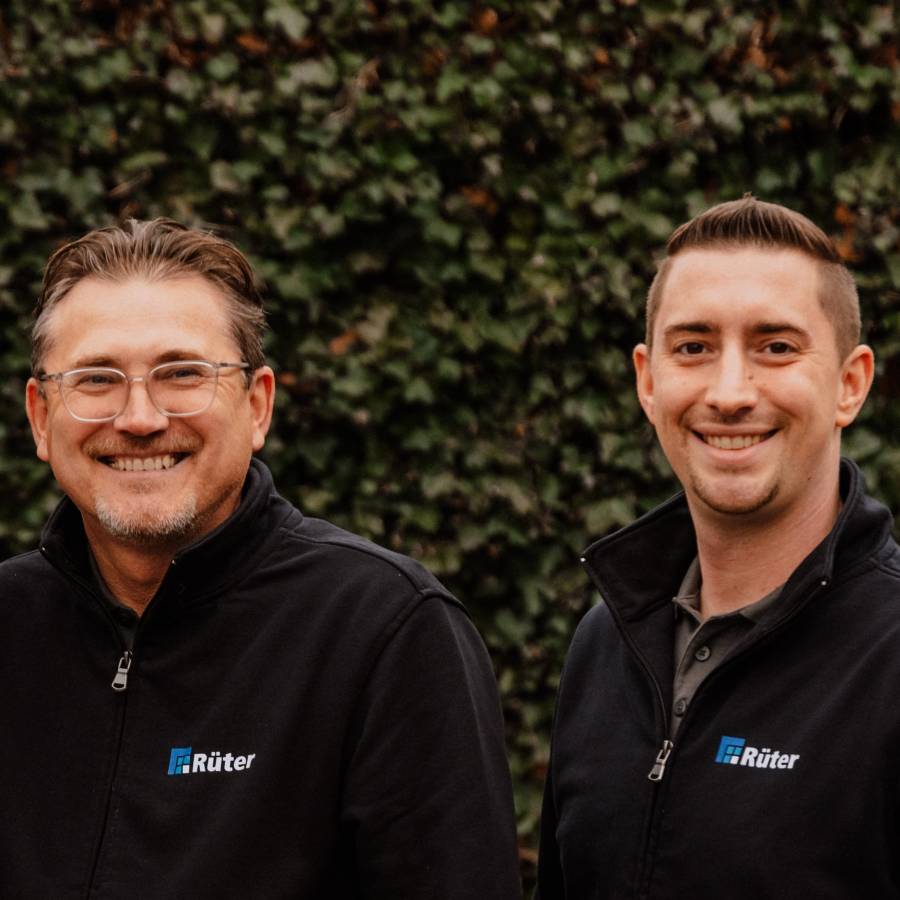 Suchen neuen Kollegen 2 3 v2